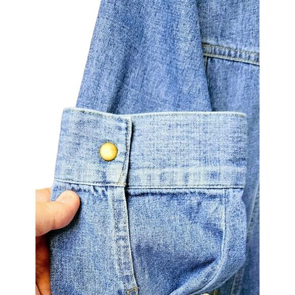 Liz Claiborne Emma James Plus Size Embroidery Floral Shirt, Jacket - Picture 6 of 13